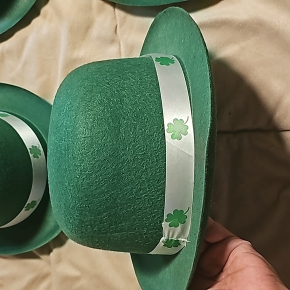 Green St. Patrick's Day Hats (set of 5) - Picture 6 of 10